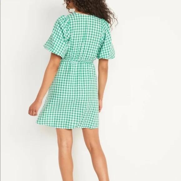 Old Navy Waist-defined Puff-sleeve Gingham Mini Wrap Dress - Picture 3 of 3